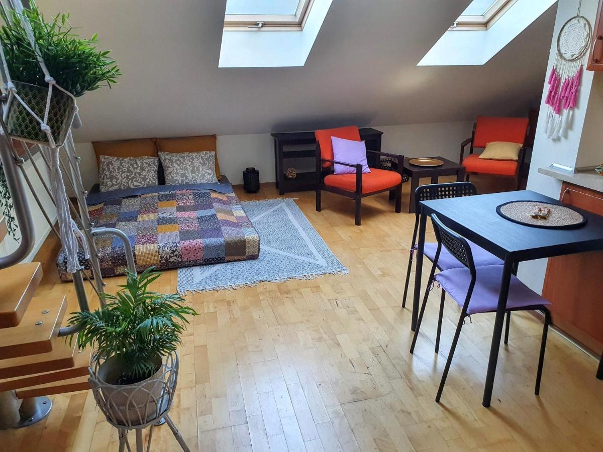 Happynest In Old Town Appartement Krakau Buitenkant foto